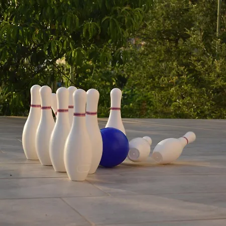 بيت ضيافة Belvedere Adriatica 4*