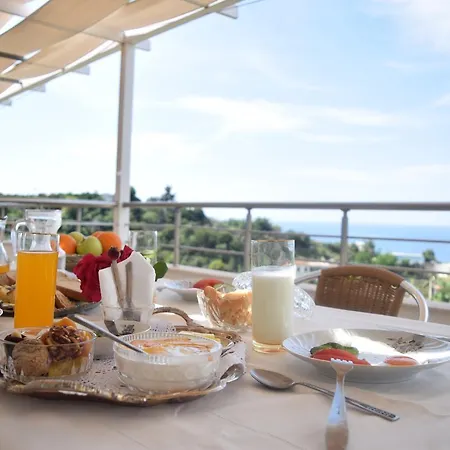 Belvedere Adriatica بيت ضيافة كيبارو