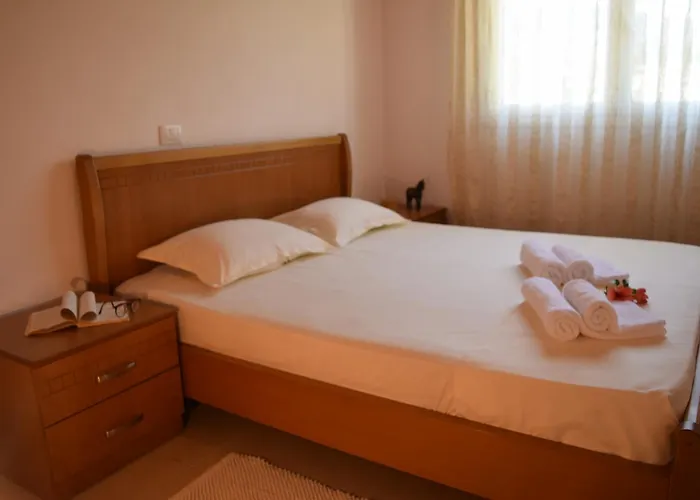 Belvedere Adriatica 招待所 4*