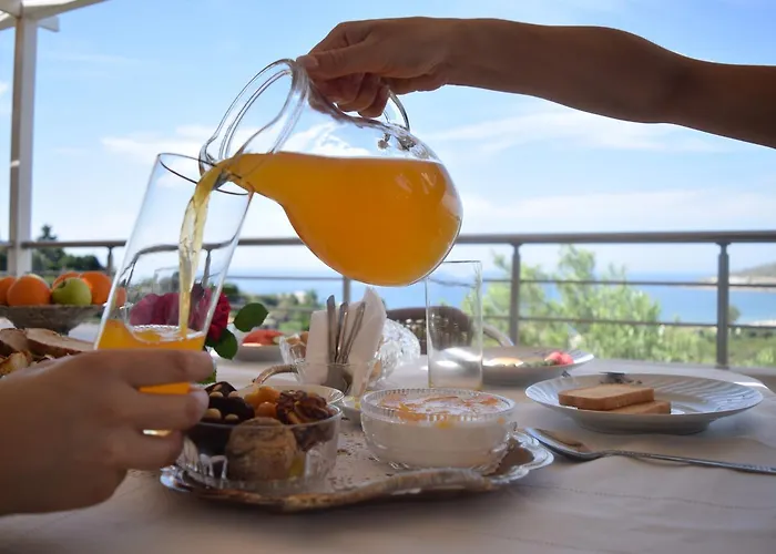 Belvedere Adriatica 招待所 4*